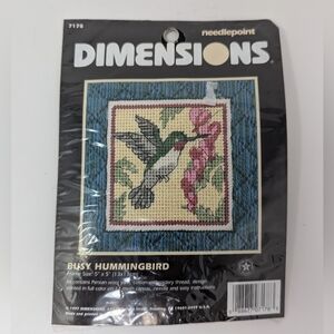 Dimensions Needlepoint Kit Busy Hummingbird Bird 7178